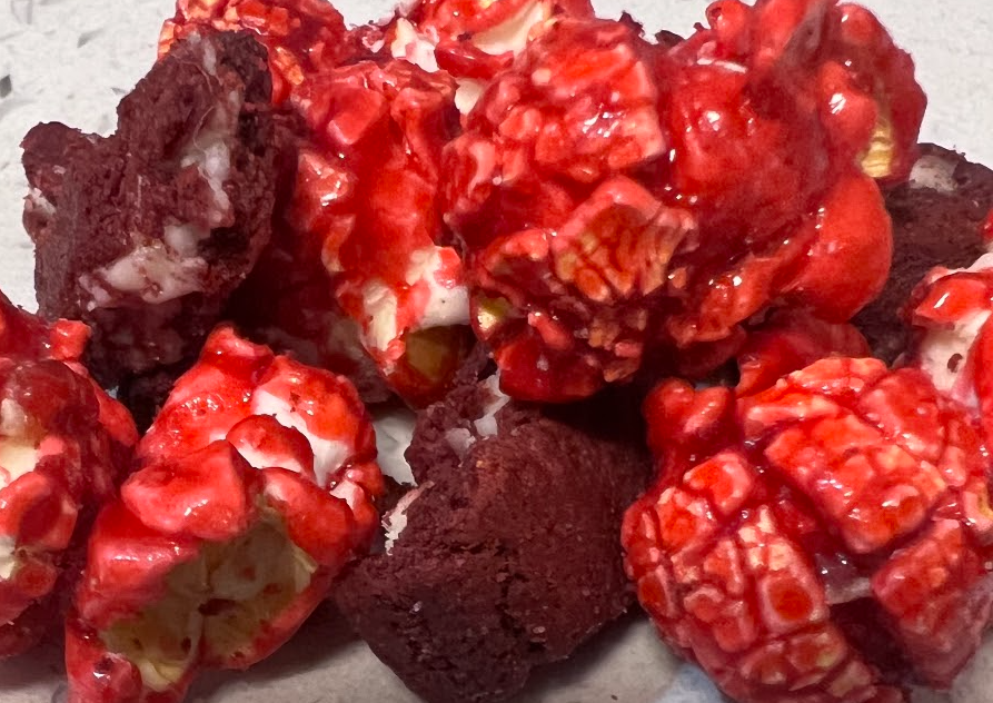 Palomitas de maíz francesas de terciopelo rojo